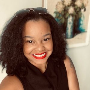 Meet your Posher, Ciara